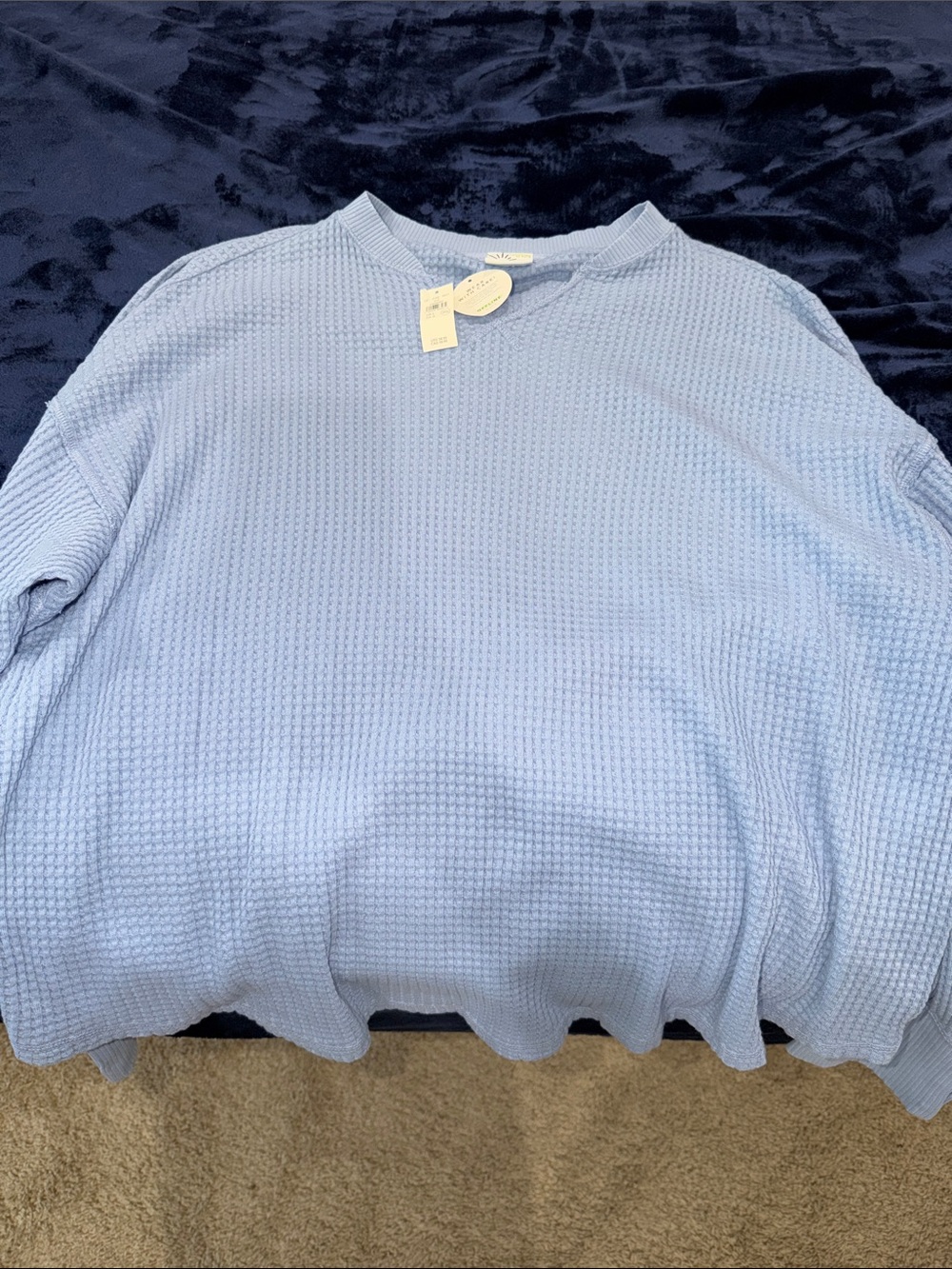 Light Blue women’s American Eagle Waffle  Sweater shirt oversized